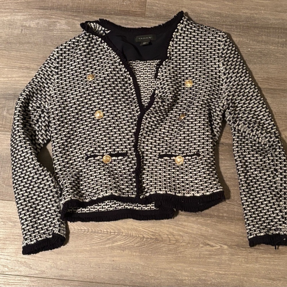 Tahari Black and White Polka Dot Blazer with Cropped Design